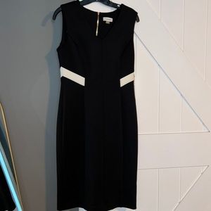 Calvin Klein black and white scuba, gold zip back NWT size 6